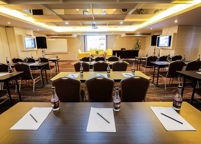 Inter Place Hotel 5*